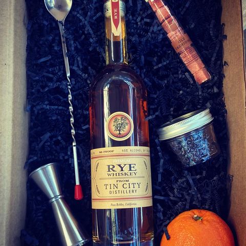 Holiday cocktail kits are in the house!  We will custom create the perfect gift set for your loved ones, friends, or for you to party with on your own.  Contact mblash@wineshine.com for details.  Cheers!  #whiskey #brandy #gin #vodka #rum #cocktails #cocktailsofinstagram #bartender #homebartender #homebartending #holidays #giftideas #gift #holidayseason #oldfashioned #moscowmule #love #california #californialove #pasorobles #pasowine #travelpaso #tincity #tincitypaso #slo #travelslo #slocal #distillery #boozy #cheers