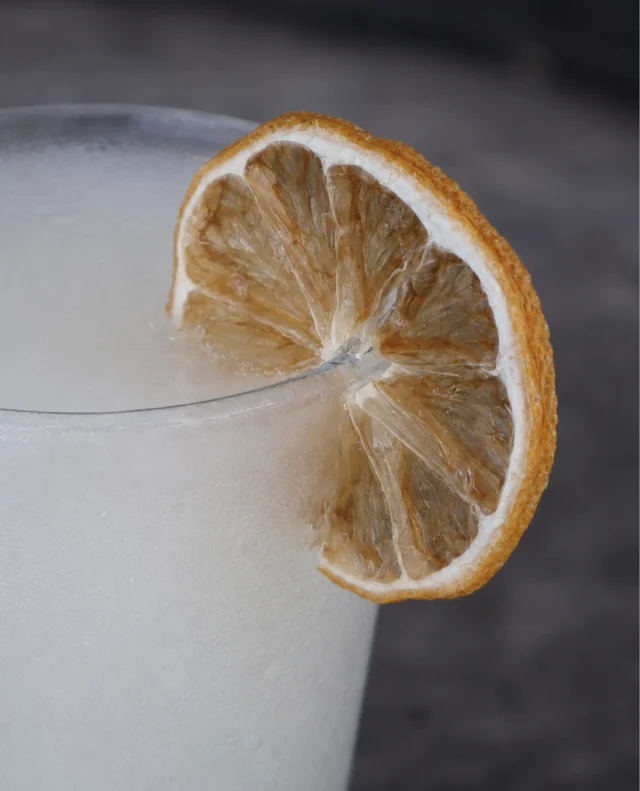 Beat the Paso heat with something refreshing. 🍋 Our signature lemonade cocktail is made to cool you down, one sip at a time.