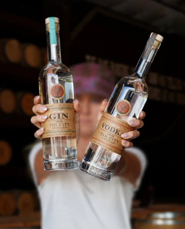 Running low on your Tin City Distillery favorites? 🥃⁠
⁠
You can order our spirits online and have them shipped straight to your door. Find the online shop through the link in our bio.⁠
⁠
Cheers!